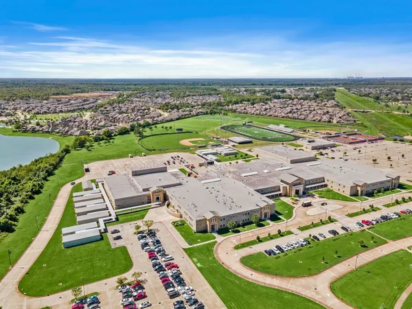 $4,000 | 8702 Stowe Creek Lane, Missouri City, TX 77459