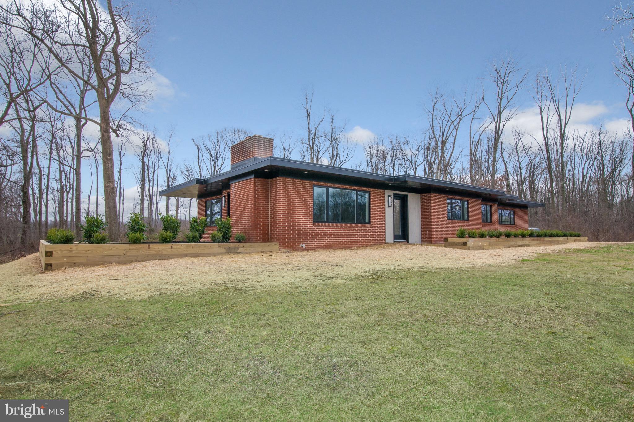 201 Davis Road Street, MD 21154 - Photo 3 of 28 Exterior (Front)