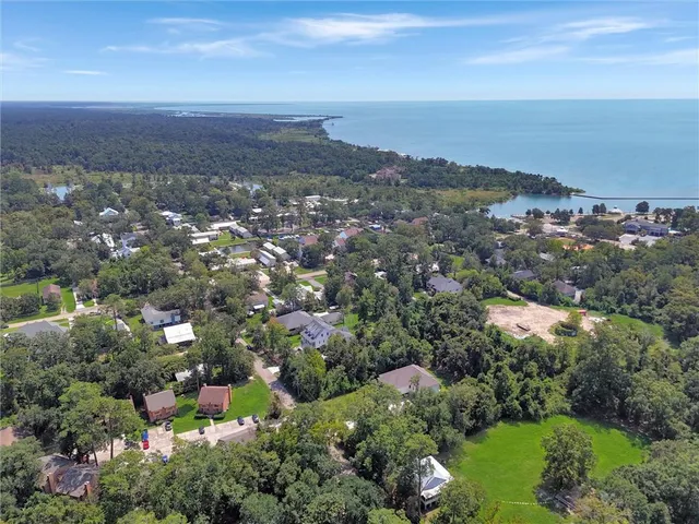 $215,000 | 1536 Madison Street, Mandeville, LA 70448