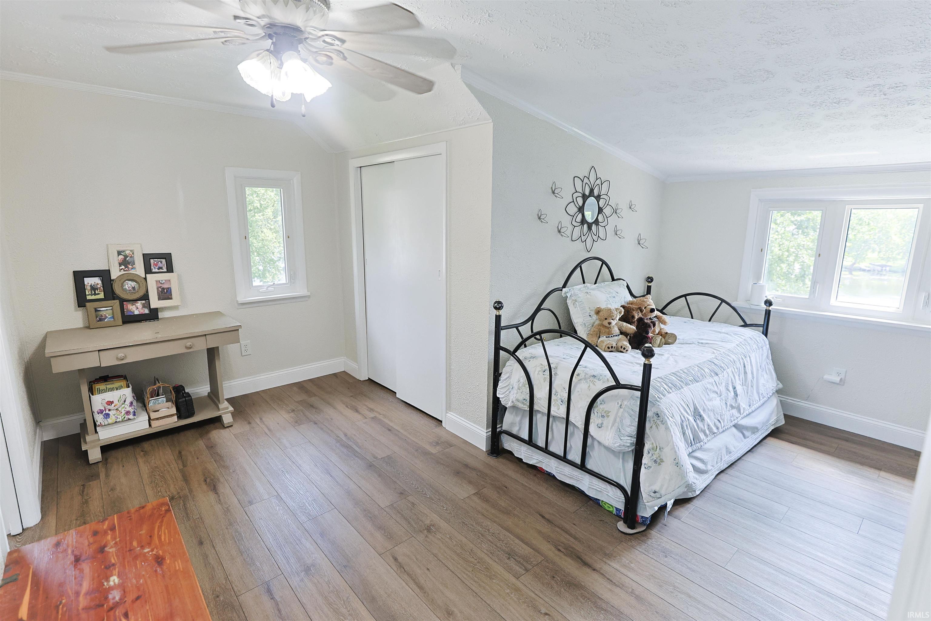 10098 Jefferson Road Osceola, IN 46561 - Photo 20 of 48 Gallery Image 20