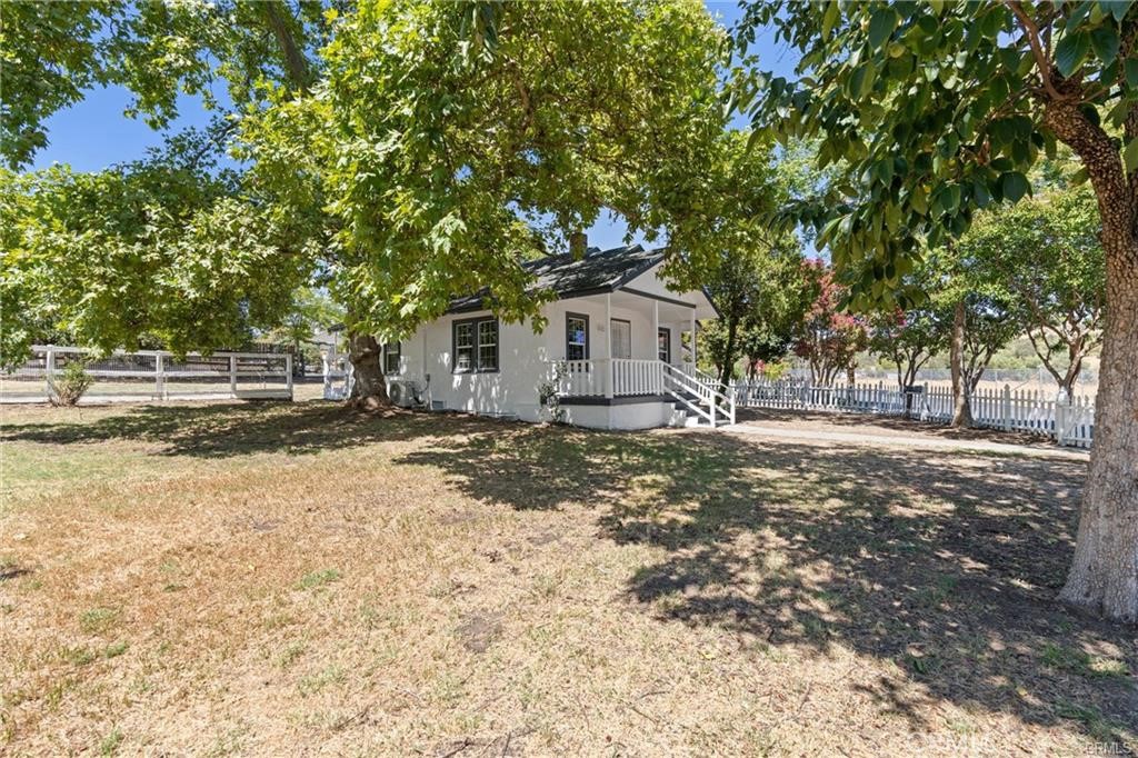 1220 Long Bar Road Oroville, CA 95966 - Photo 3 of 30 a view of a house with a yard