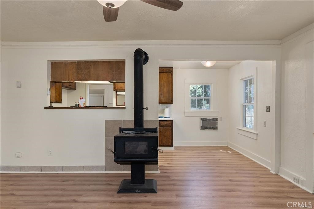 1220 Long Bar Road Oroville, CA 95966 - Photo 7 of 30 a view of entryway and hall with wooden floor