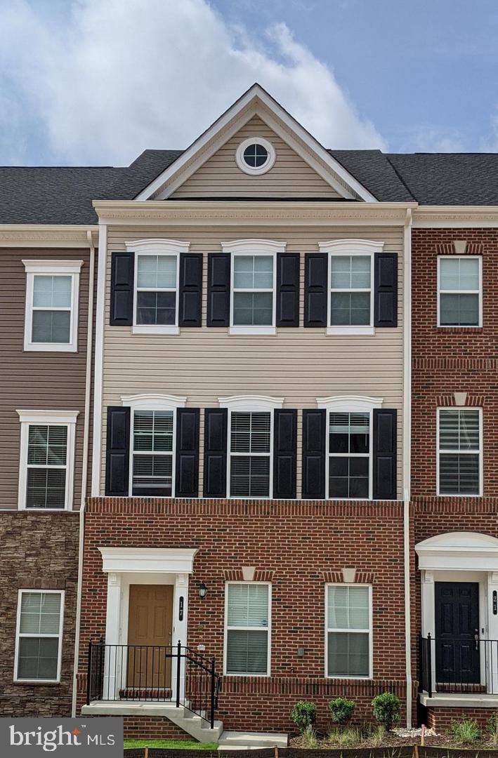 17 Green Dome Place, Gaithersburg, MD 20878 Compass