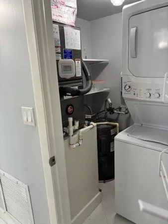 $2,400 | 1811 Sabal Palm Drive, Unit 405, Davie, FL 33324