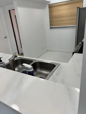 $2,400 | 1811 Sabal Palm Drive, Unit 405, Davie, FL 33324