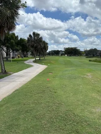 $2,400 | 1811 Sabal Palm Drive, Unit 405, Davie, FL 33324