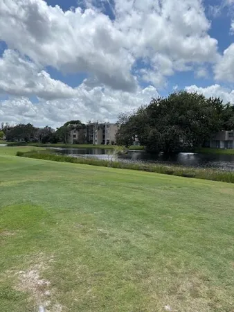 $2,400 | 1811 Sabal Palm Drive, Unit 405, Davie, FL 33324