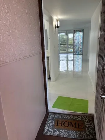 $2,400 | 1811 Sabal Palm Drive, Unit 405, Davie, FL 33324