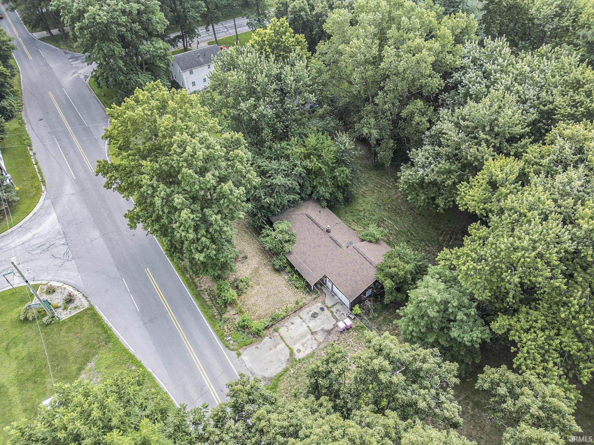 55619 Birch Road Osceola, IN 46561 - Photo 13 of 18 Gallery Image 13