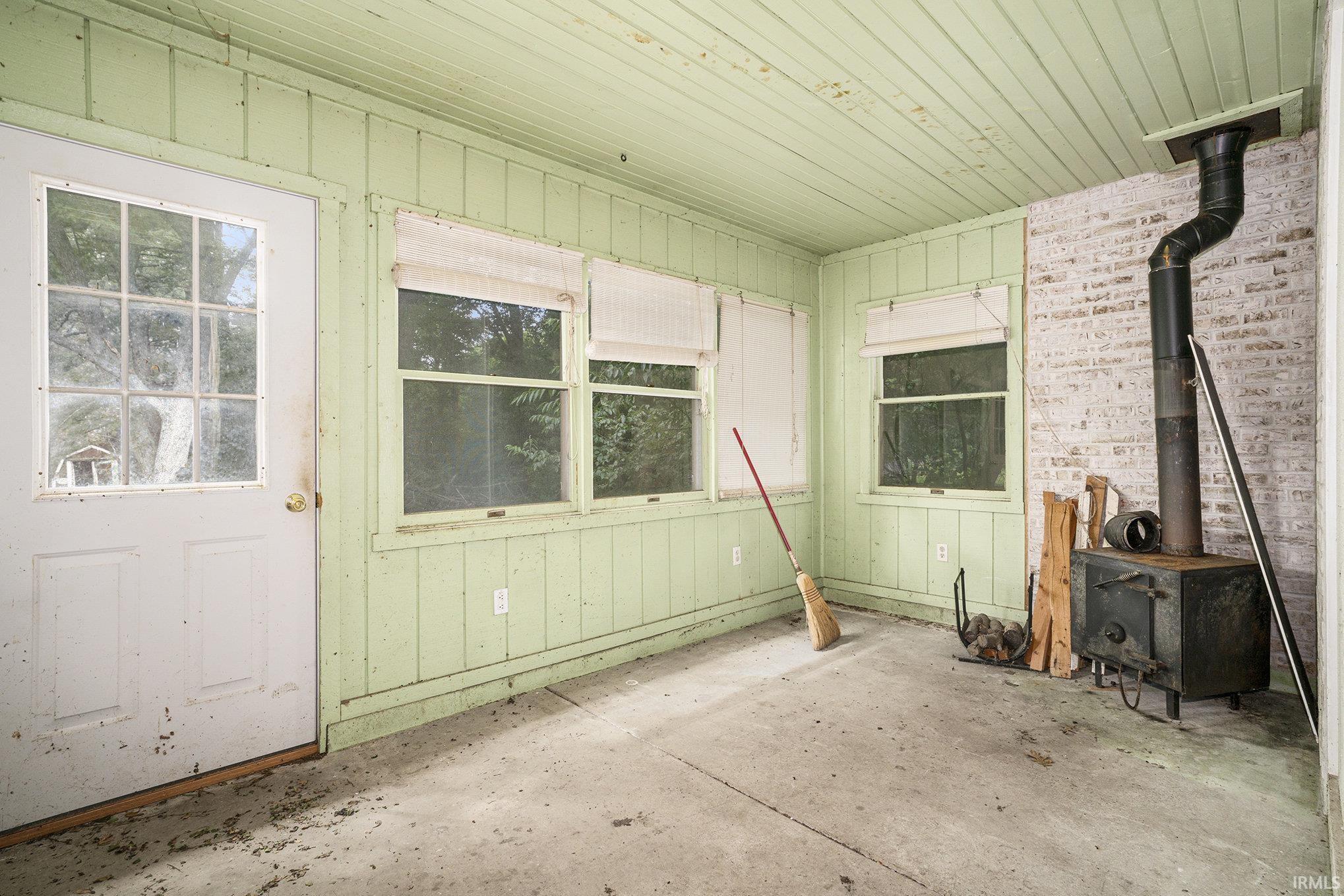 55619 Birch Road Osceola, IN 46561 - Photo 8 of 18 Gallery Image 8