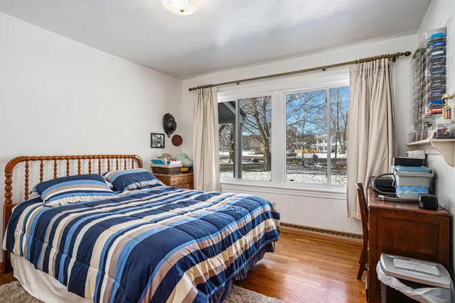 $335,000 | 19596 Capital Avenue Northeast, Battle Creek, MI 49017