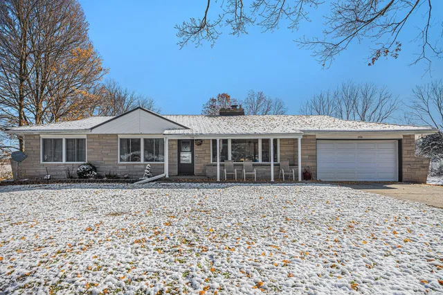 $335,000 | 19596 Capital Avenue Northeast, Battle Creek, MI 49017