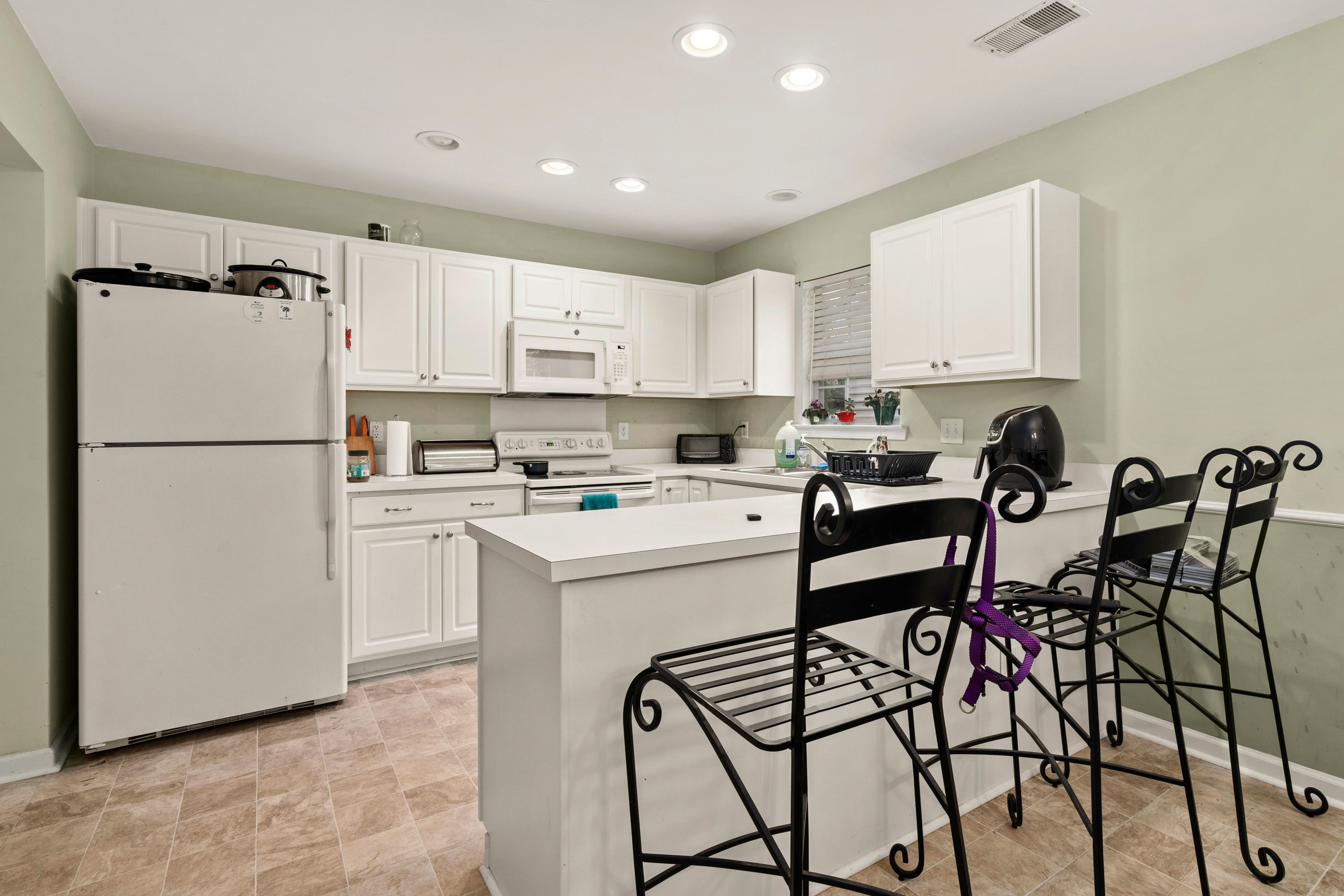 9216 Ayscough Road Summerville, SC 29485 - Photo 8 of 20 8