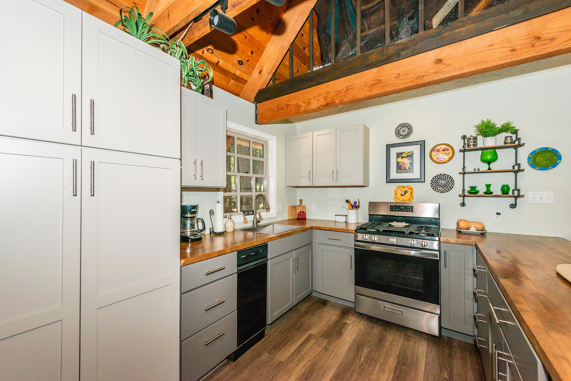 751 Mountain Aire Road Trinity Center, CA 96091 - Photo 13 of 79