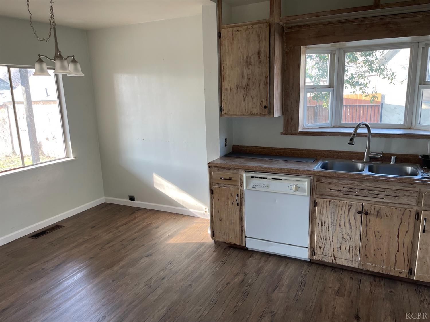 441 B Street Lemoore, CA 93245 - Photo 4 of 6 Gallery Image 4