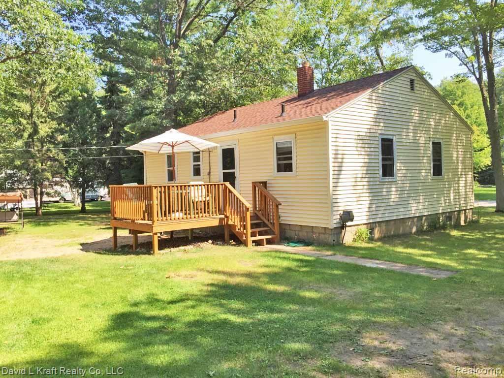 6503 Van Road Caseville, MI 48725 - Photo 8 of 9 6503VanBack.jpg