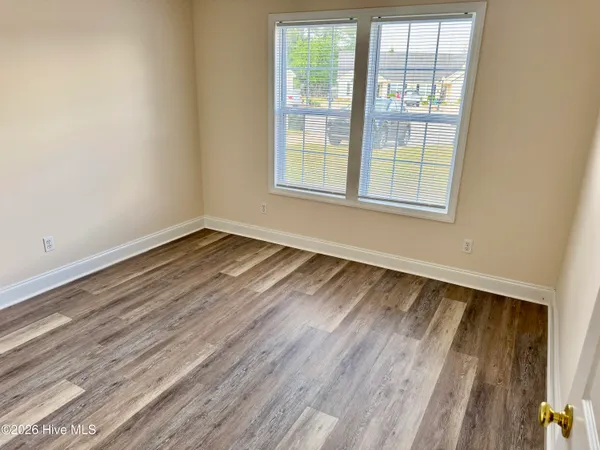 $1,450 | 108 Iron Creek Commons, Washington, NC 27889