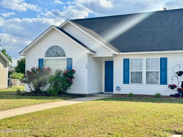 $1,450 | 108 Iron Creek Commons, Washington, NC 27889