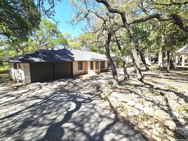 $525,000 | 9349 Blazing Star Trail, Garden Ridge, TX 78266