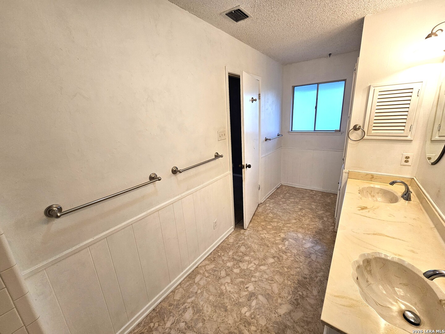 9349 Blazing Star Trail Garden Ridge, TX 78266 - Photo 35 of 55