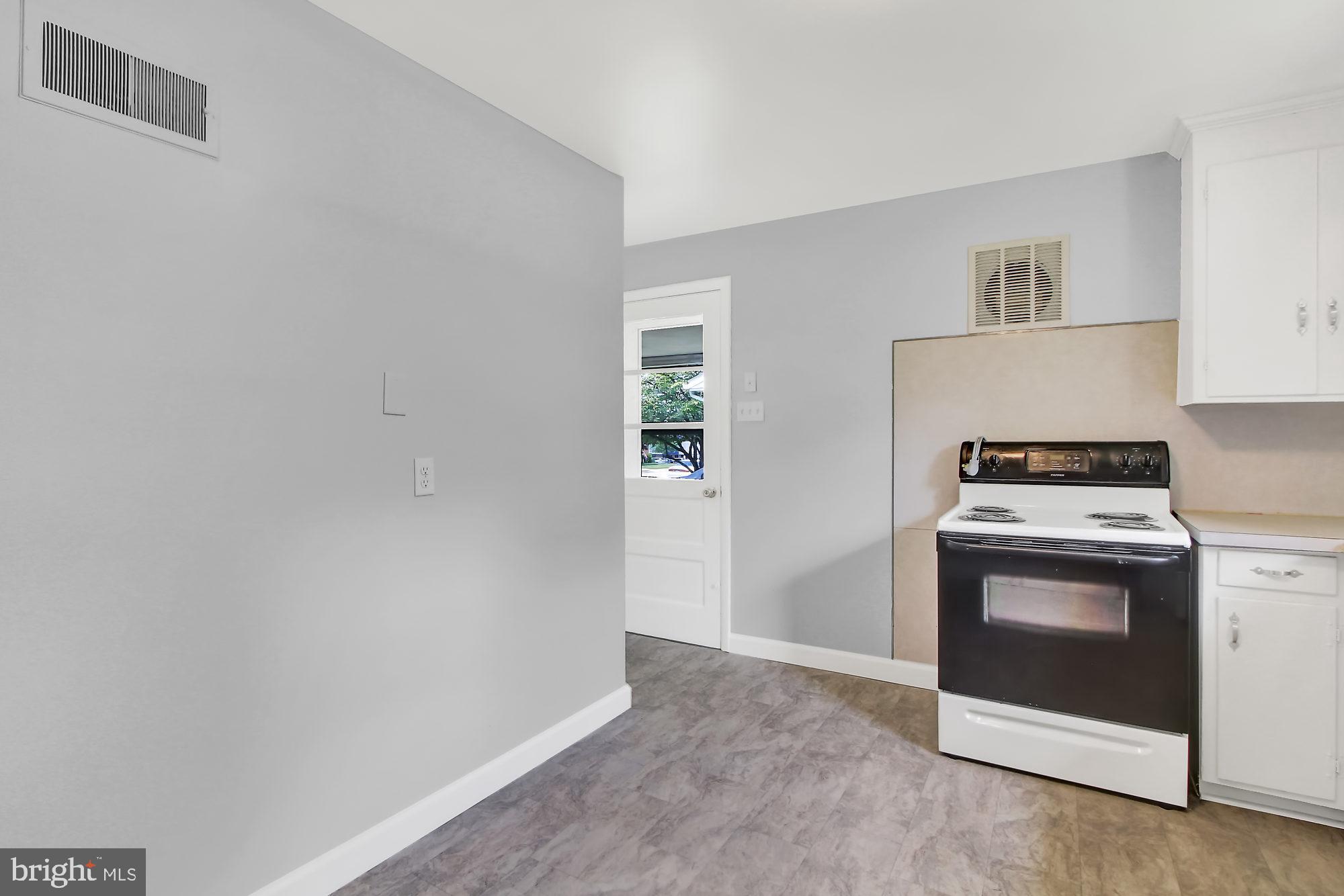 330 Peyton Road York, PA 17403 - Photo 12 of 24 Gallery Image 12
