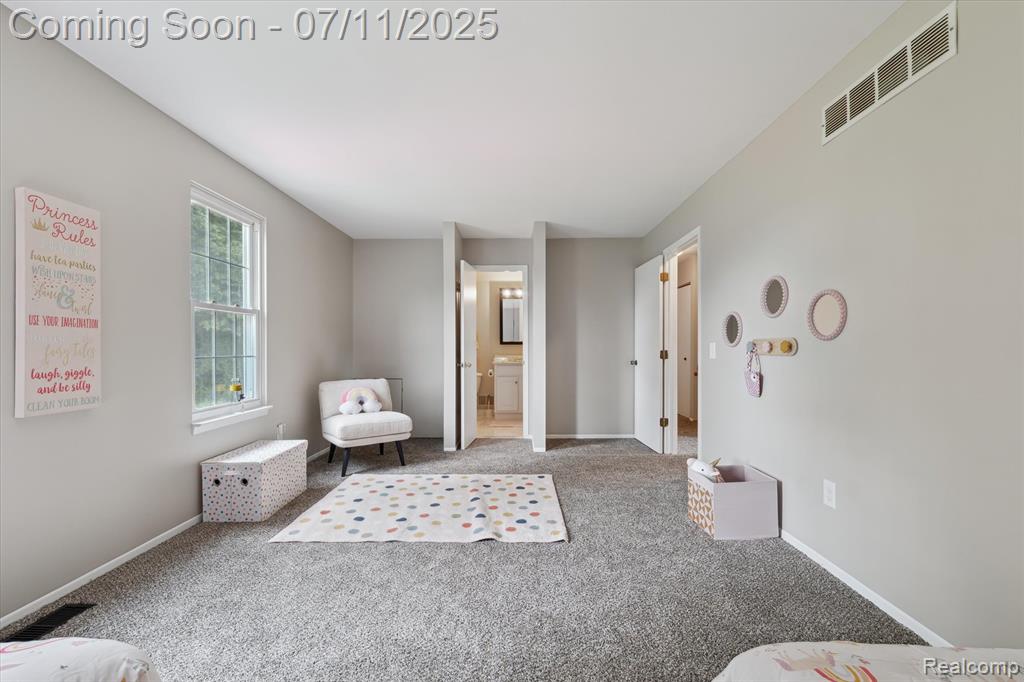 33981 Embassy Street Chesterfield, MI 48047 - Photo 31 of 51