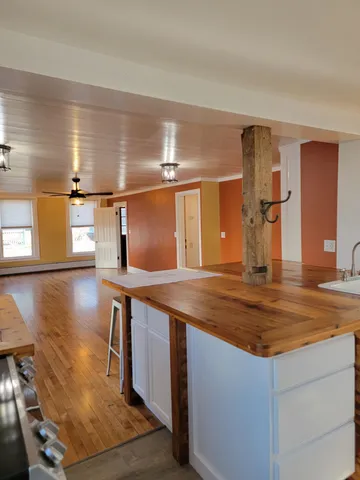 $299,000 | 207 Silver Street, Bennington, VT 05201