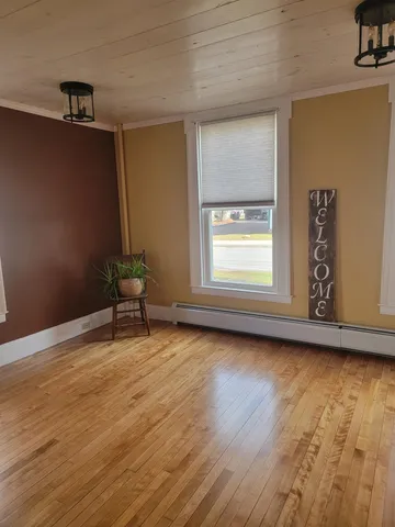 $299,000 | 207 Silver Street, Bennington, VT 05201