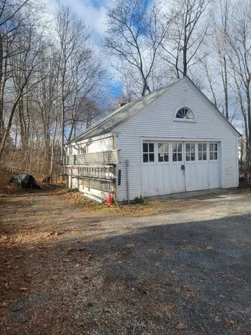 $299,000 | 207 Silver Street, Bennington, VT 05201