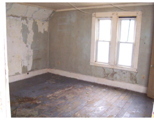 35 Cottage Street West Springfield, MA 01089 - Photo 5 of 7 Gallery Image 5