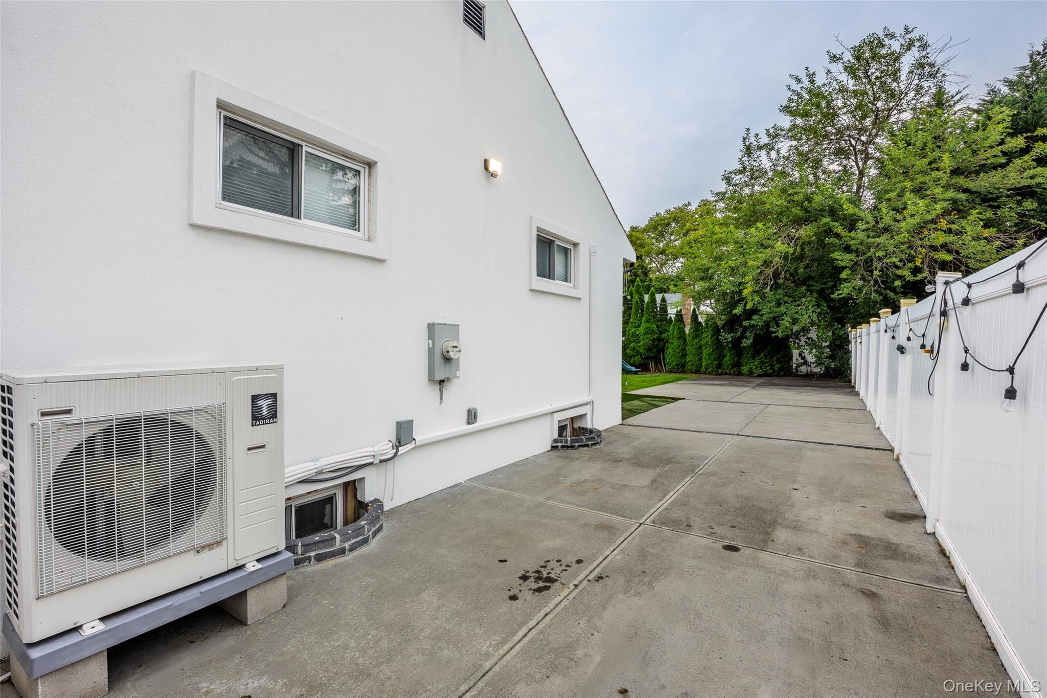84 Rosedale Road Valley Stream, NY 11581 - Photo 36 of 44 Gallery Image 36