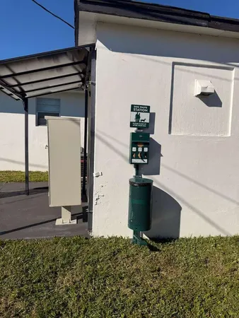 $1,400 | 1885 40th Avenue, Unit 4, Vero Beach, FL 32960