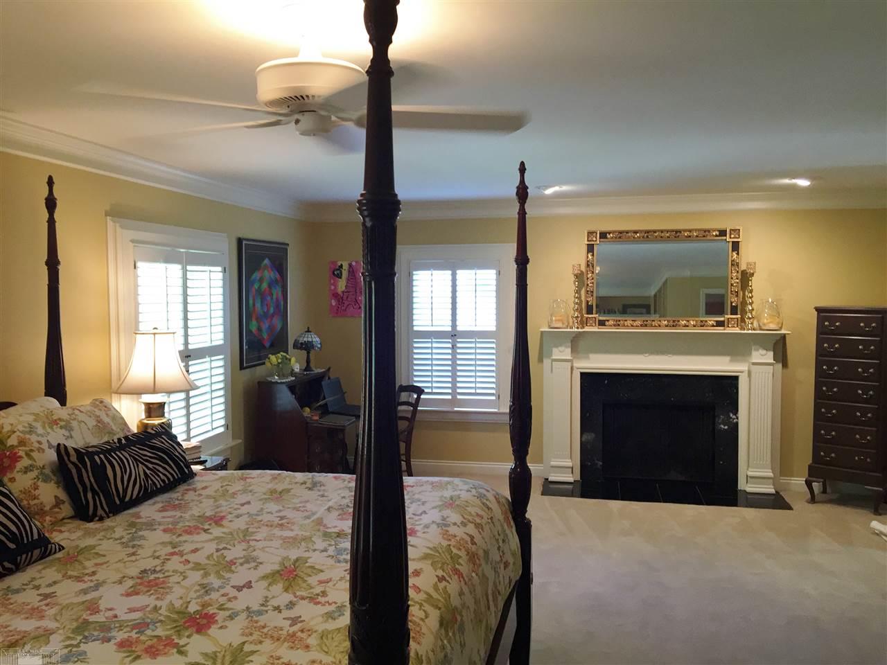 23 Beacon Hill Road Grosse Pointe Farms, MI 48236 - Photo 21 of 33