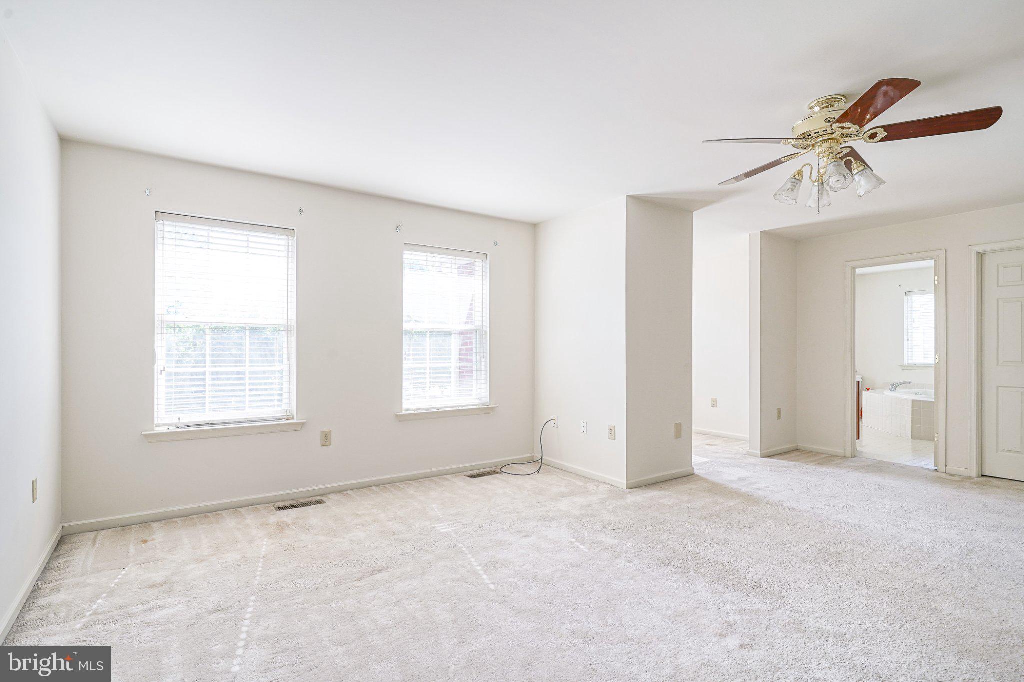 160 Quiet Road Sicklerville, NJ 08081 - Photo 14 of 24 Bright and airy living space awaits.