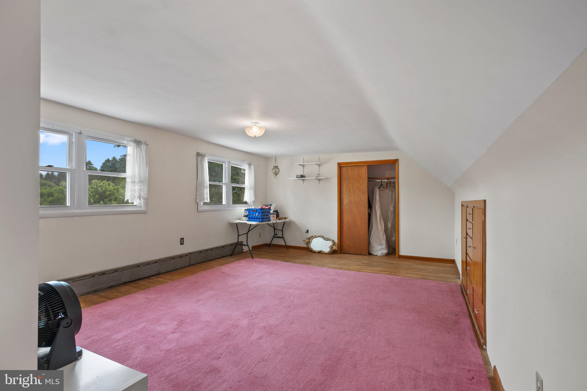 564 Blandon Road Fleetwood, PA 19522 - Photo 37 of 45 a big room with closet and windows