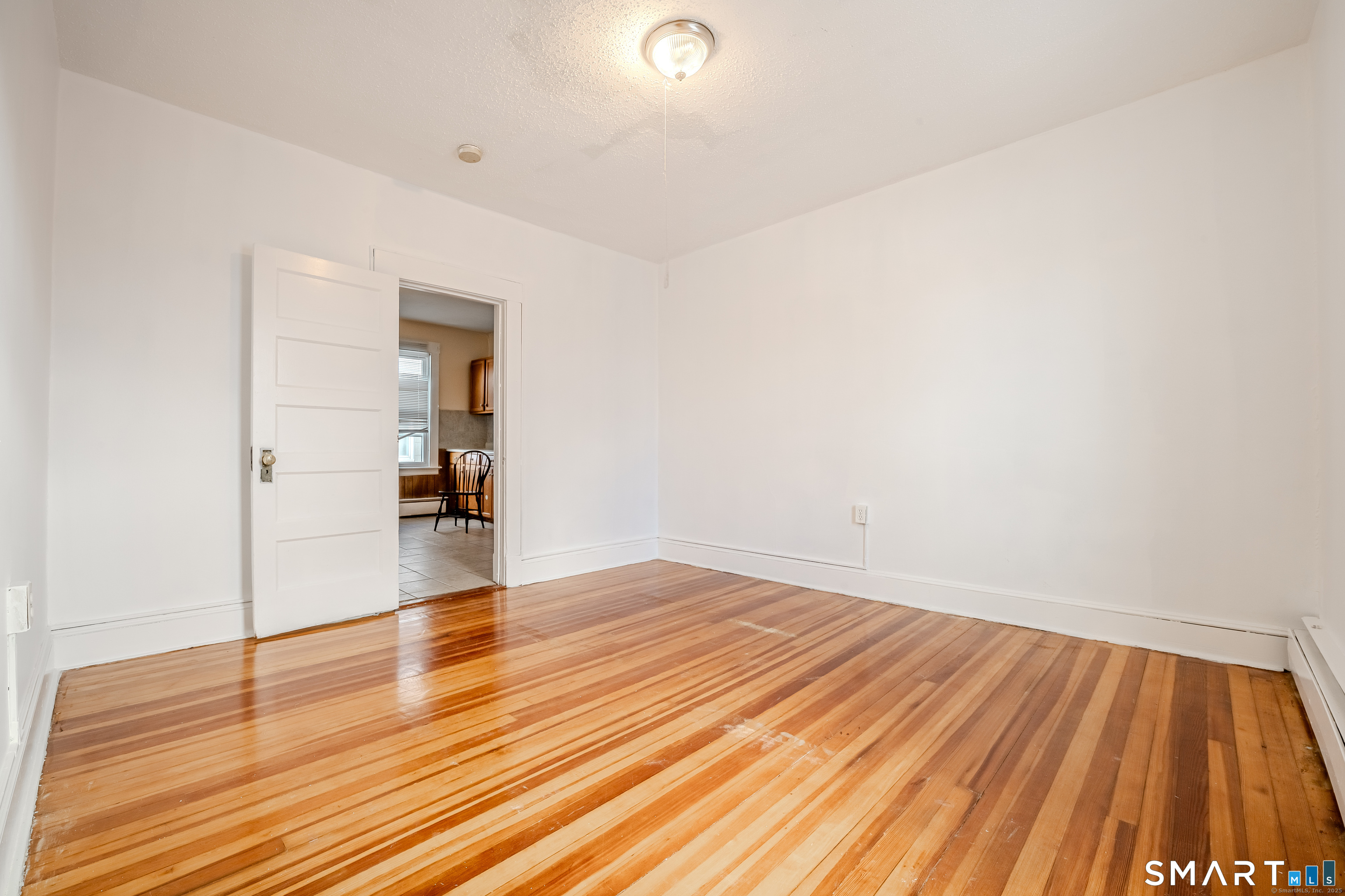 422 Allen Street New Britain, CT 06053 - Photo 17 of 18