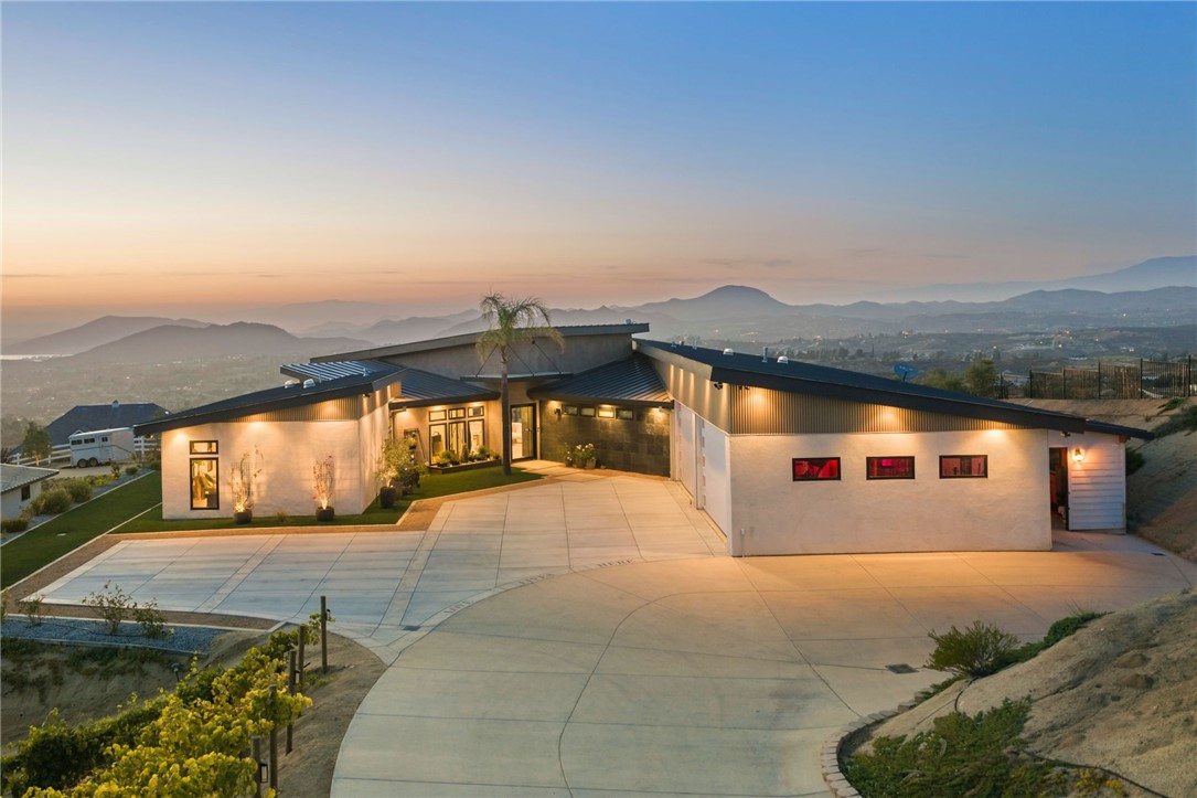 40371 Scanlon Road Temecula, CA 92592 - Photo 1 of 75