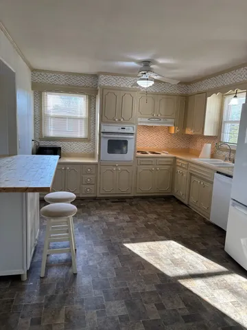 $2,195 | 1112 Earls Street, Gallatin, TN 37066