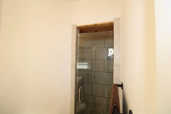 a view of a garden with a tree