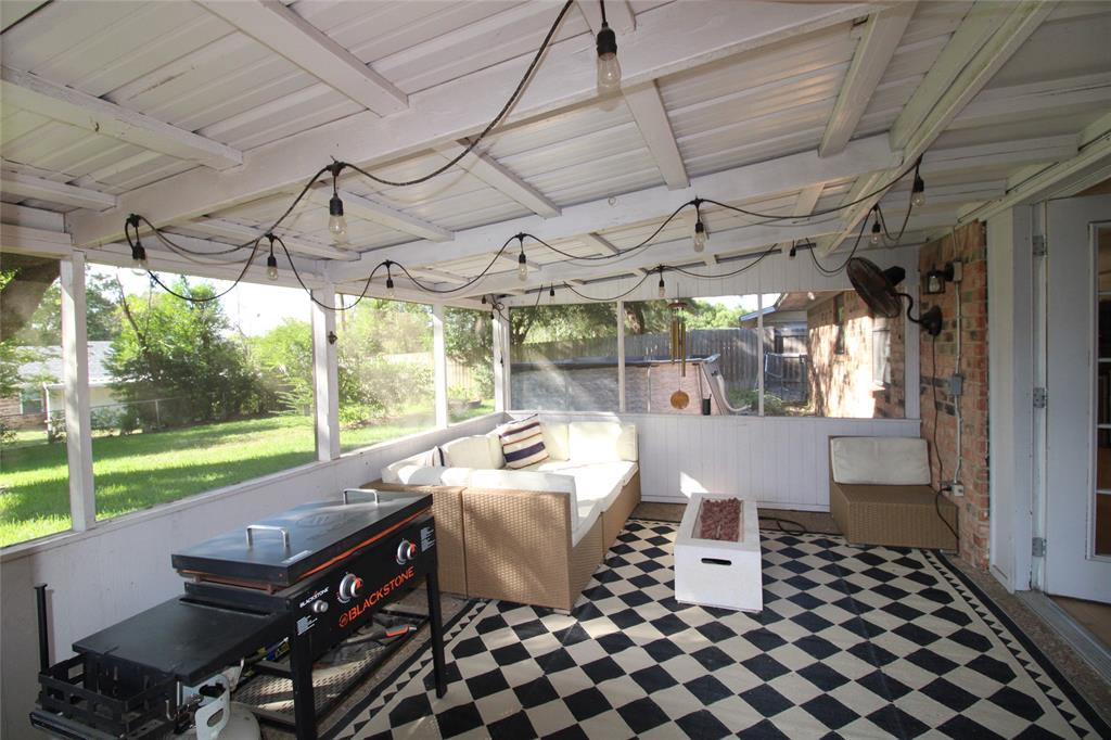 710 Bunny Rabbit Road Athens, TX 75751 - Photo 30 of 32 screened in back porch