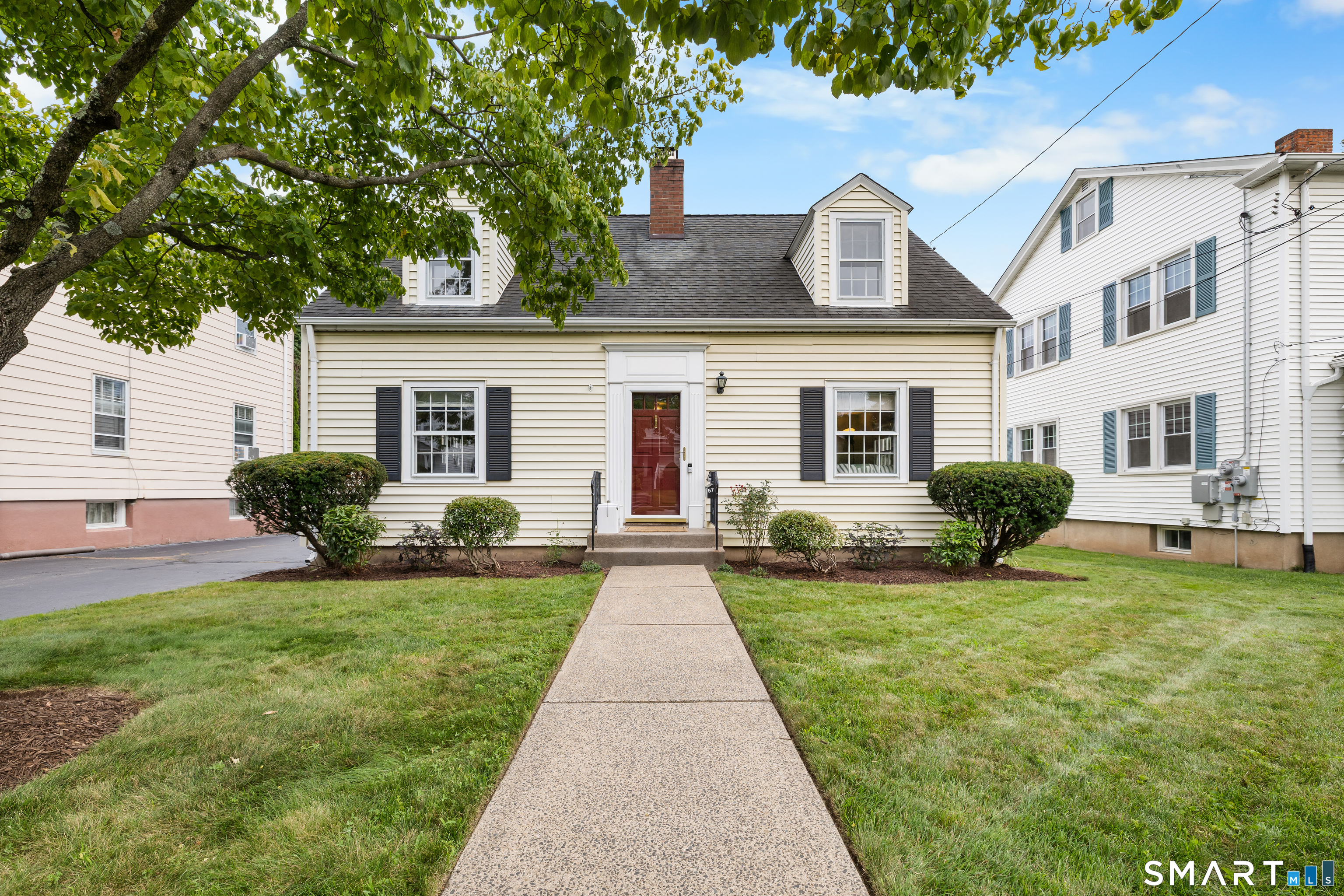 57 Fennbrook Road West Hartford, CT 06119 - Photo 1 of 21 Gallery Image 1