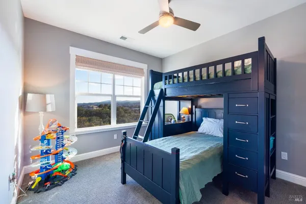 $2,995,000 | 235 Clear Ridge Drive, Healdsburg, CA 95448