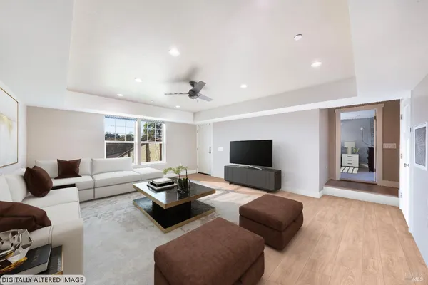 $2,995,000 | 235 Clear Ridge Drive, Healdsburg, CA 95448