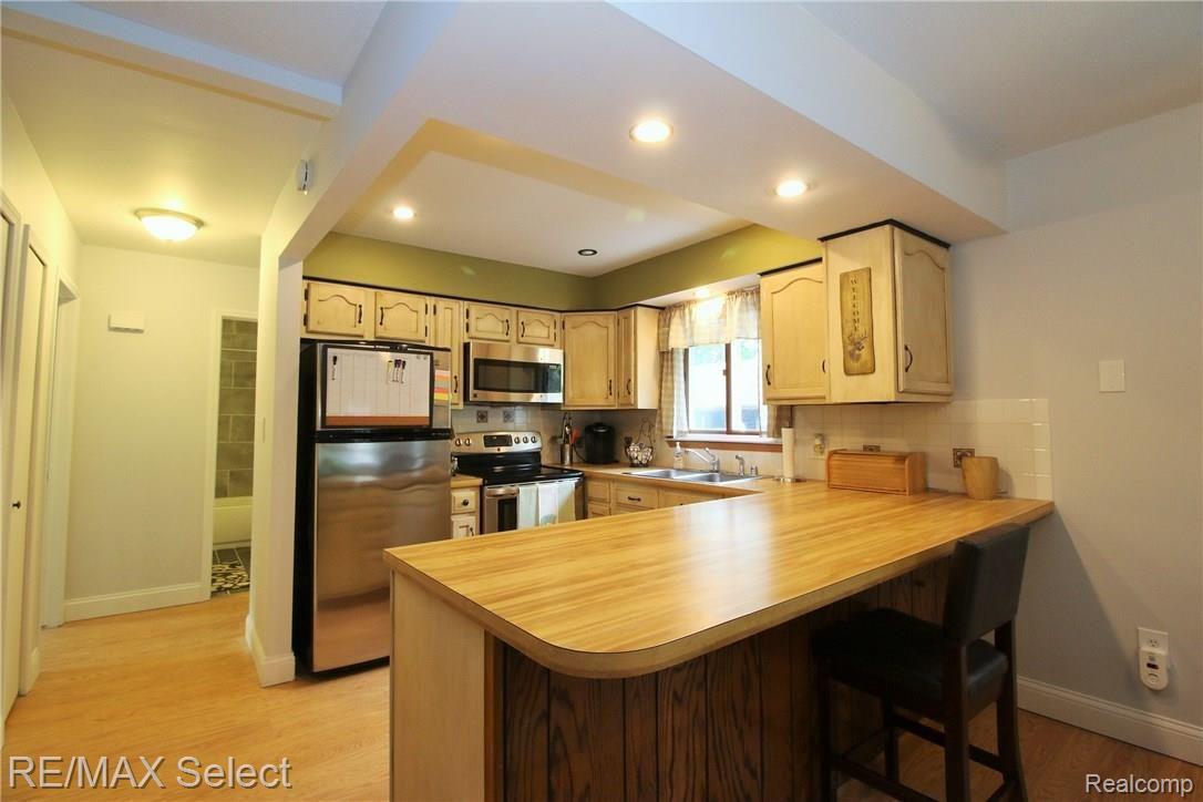 4131 Center Road Linden, MI 48451 - Photo 12 of 35 IMG_7828 (2).JPG