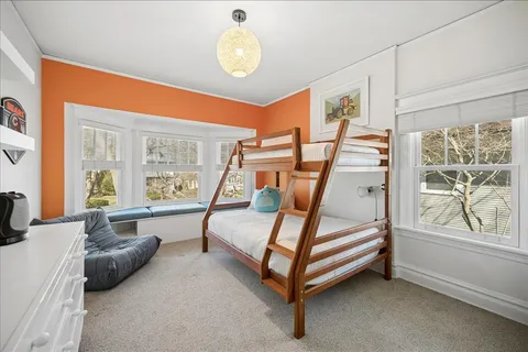 $1,675,000 | 829 Elmwood Avenue, Wilmette, IL 60091