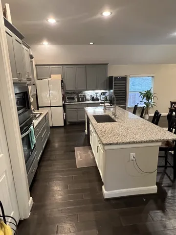 $3,500 | 404 Peakside Circle, Dripping Springs, TX 78620