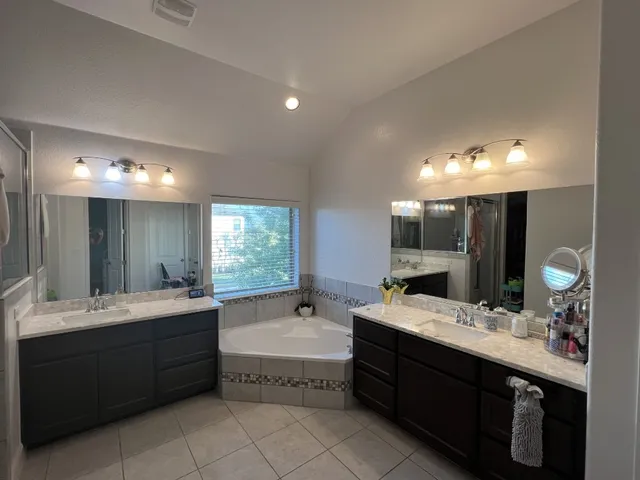 $3,500 | 404 Peakside Circle, Dripping Springs, TX 78620