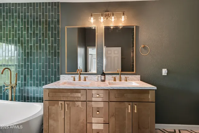 $669,900 | 2688 Deer Path, Happy Jack, AZ 86024