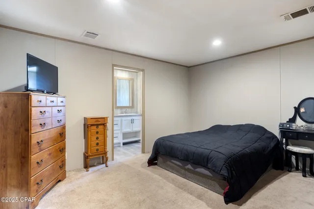 $174,900 | 21835 Lake McKenzie Boulevard, Altha, FL 32421