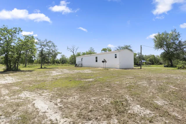 $174,900 | 21835 Lake McKenzie Boulevard, Altha, FL 32421